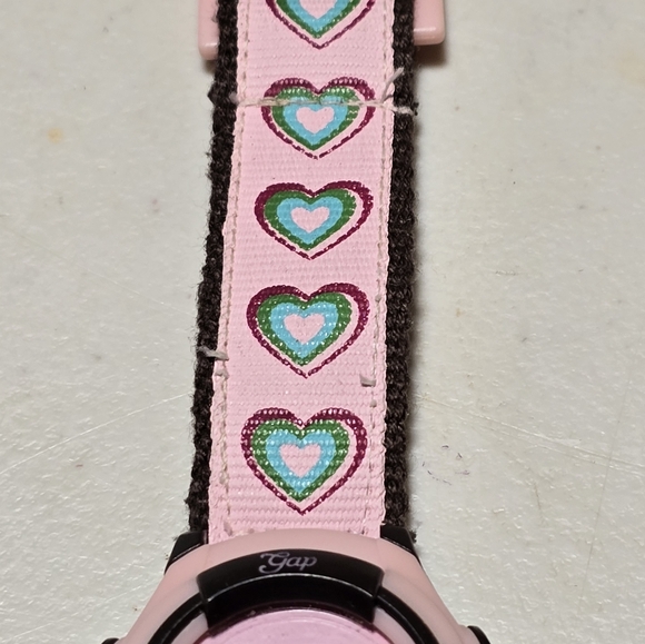 Original Gap Womens Digital Watch Pink with Hearts Tested Works - Picture 3 of 4